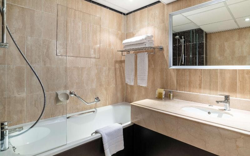 Hilton London Olympia photo 53