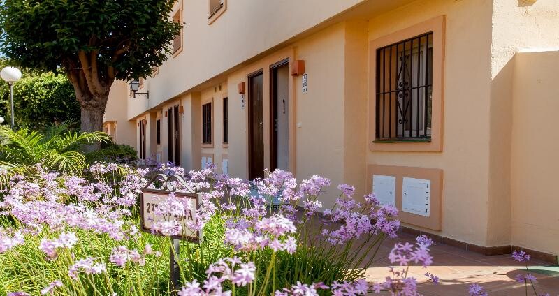 Ramada Hotel & Suites by Wyndham Costa del Sol photo 4
