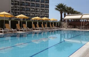 Palm Hotel