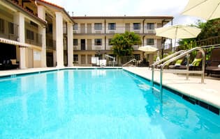 Quality Inn Suites Maingate West