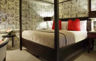 The Normandy Hotel