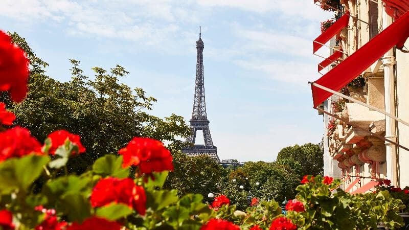 Plaza Athenee Paris