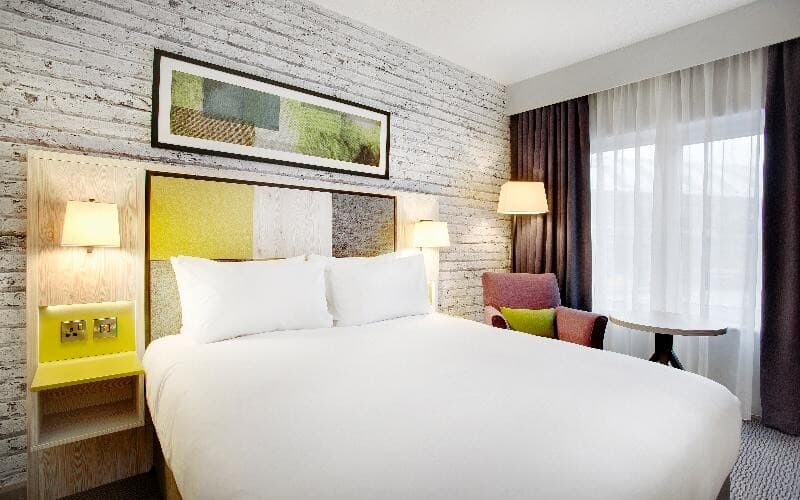 Leonardo Manchester Central