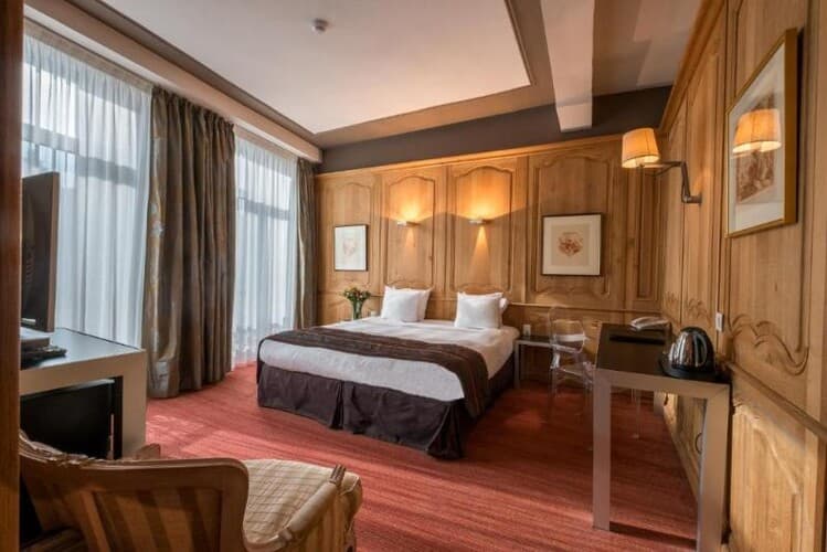 Martin's Relais