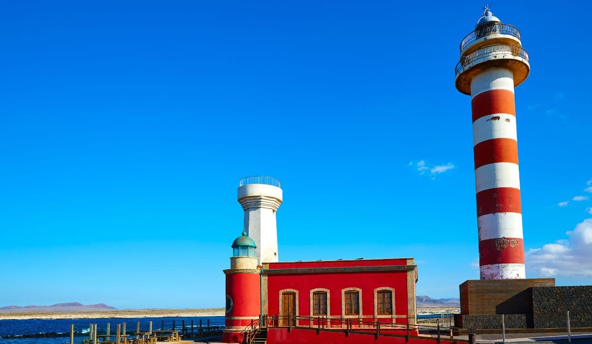Visit the Tostón Lighthouse