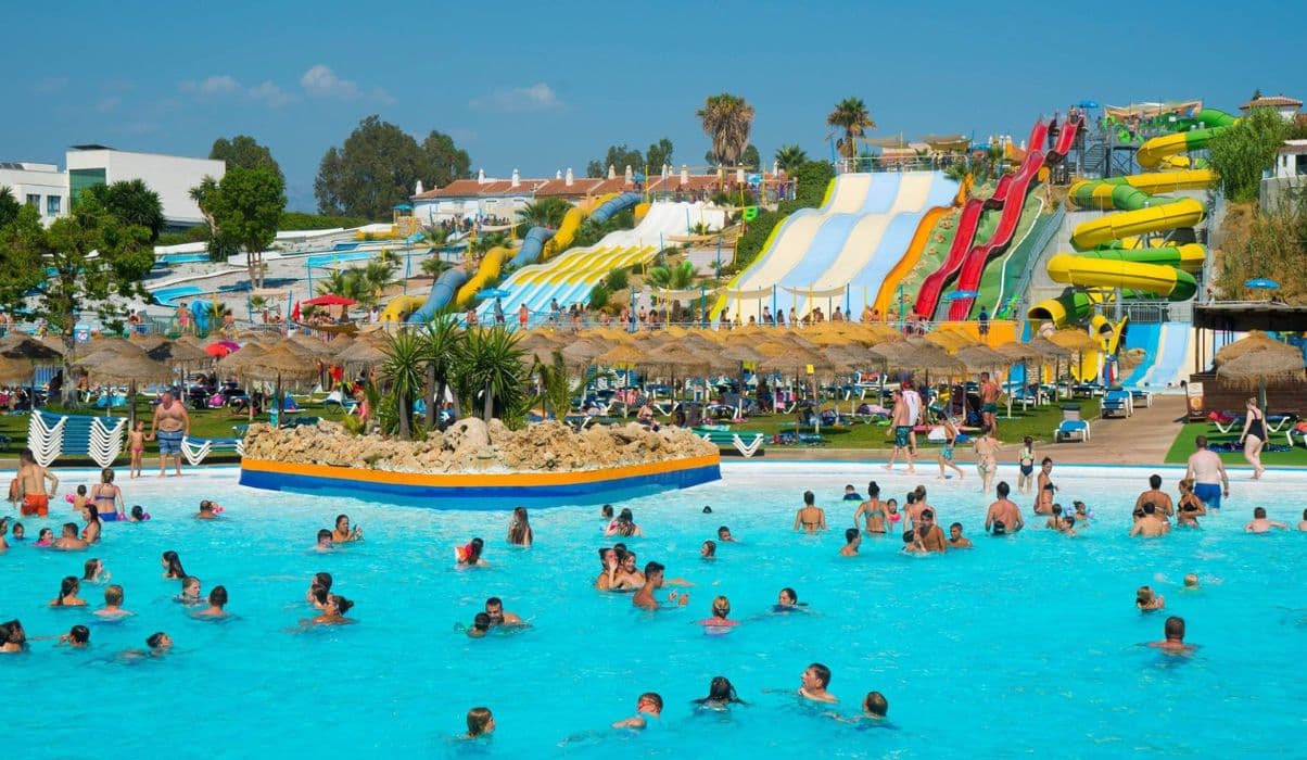 Aquavelis Water Park (Torre del Mar)
